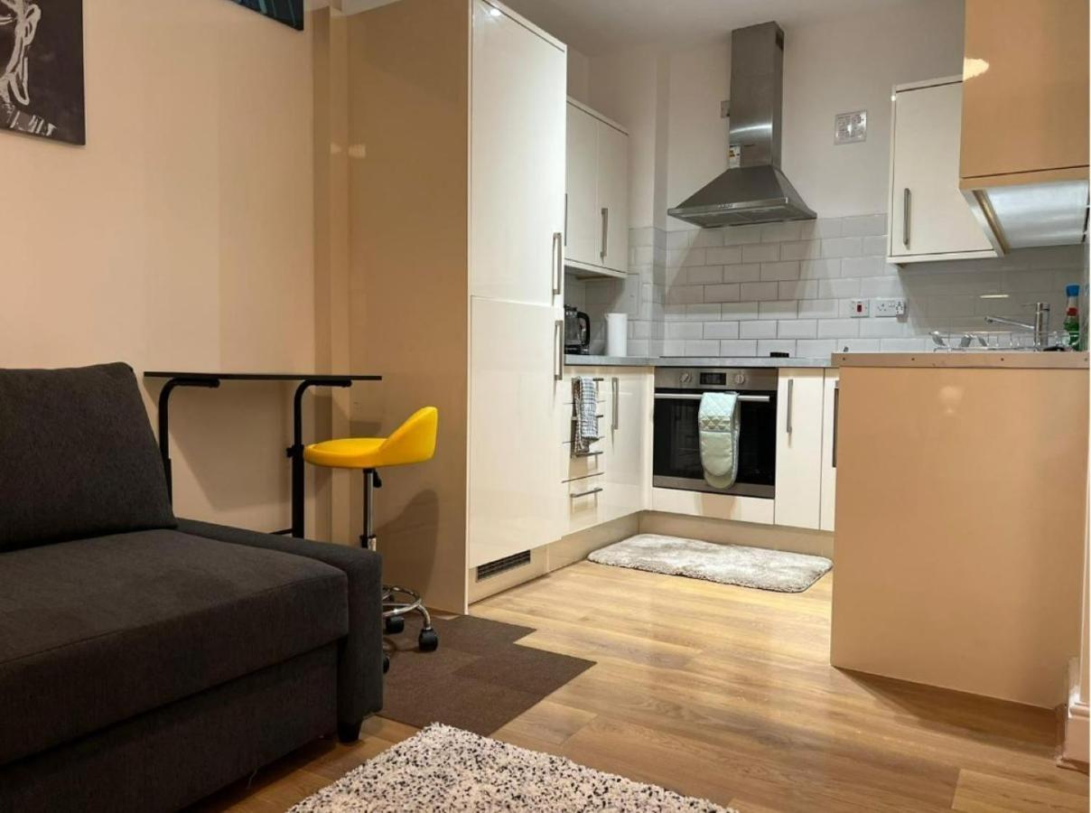 Modern And Stylish 1Bed Flat Apartamento Barking  Exterior foto